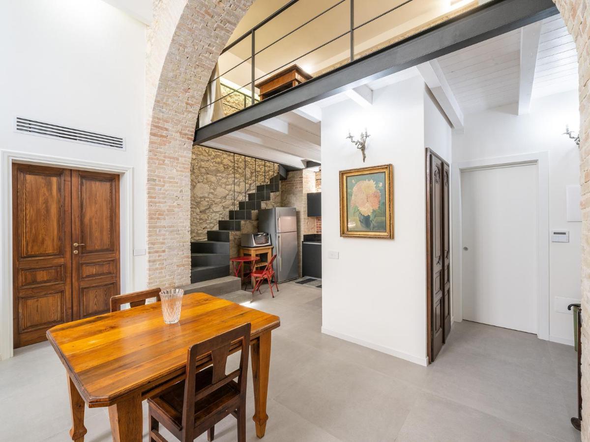 Massimo Boutique Apartment Cagliari Exterior photo